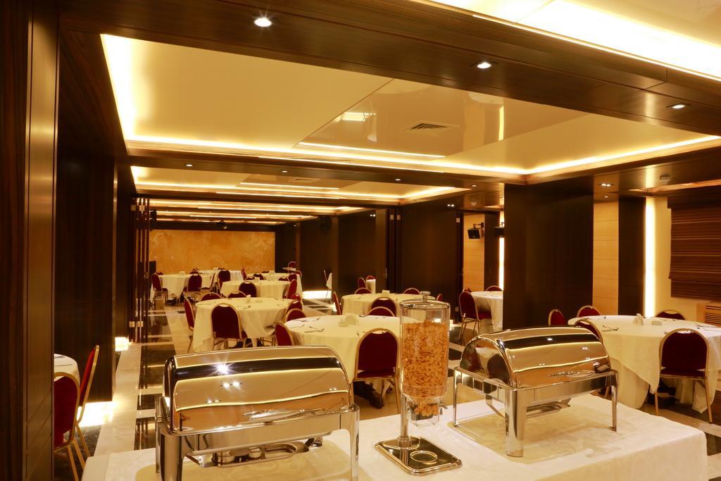 إمبريال سويتس 4* بيروت