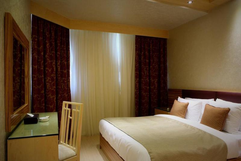 فندق إمبريال سويتس 4*